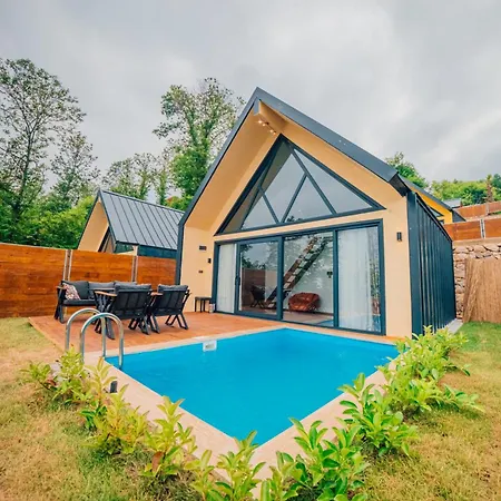 Snail House 3*