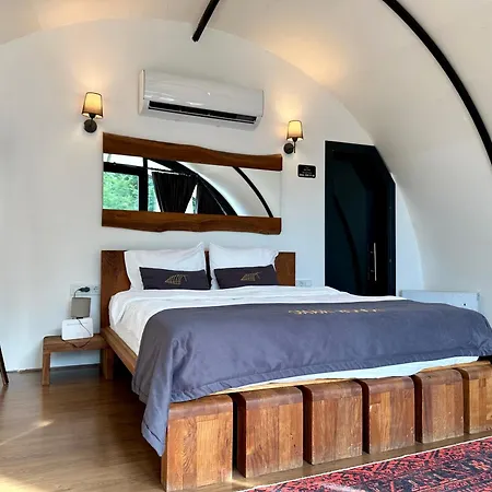 Snail House
