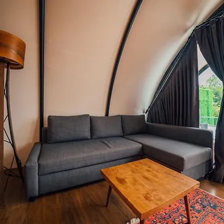 ベッド・アンド・ブレックファスト Snail House