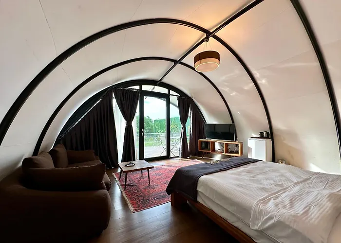 Bed & Breakfast Snail House